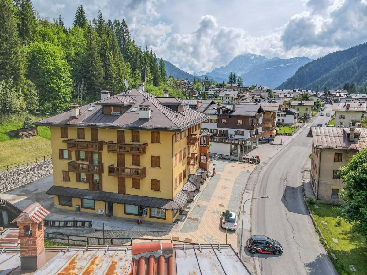Condominio Orsa Maggiore 12 فالكادي المظهر الخارجي الصورة
